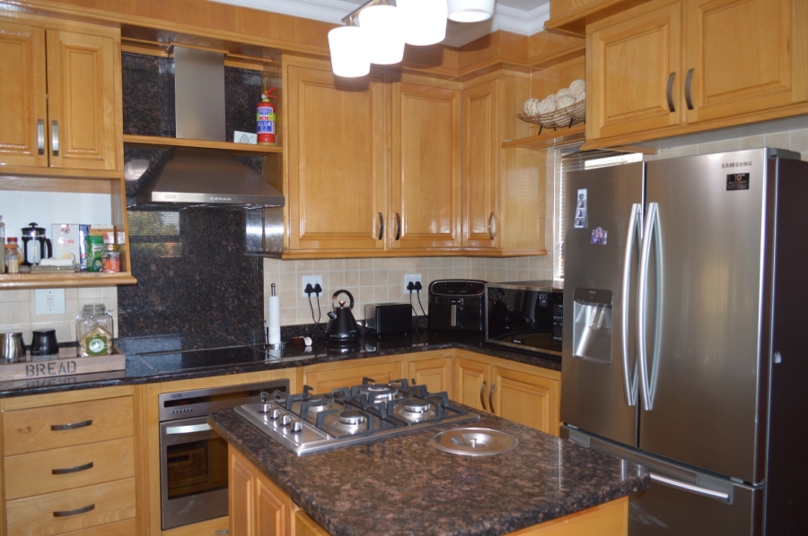 3 Bedroom Property for Sale in Wilkoppies North West
